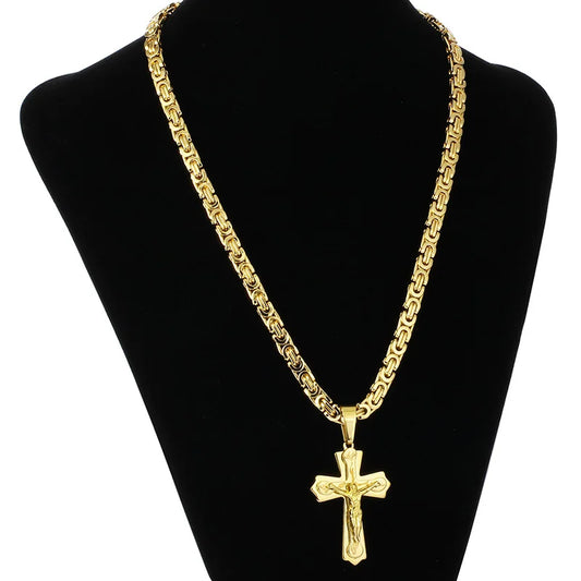 Diyalo Religious Jesus Cross Necklace – Men’s Stainless Steel Crucifix with Byzantine Chain