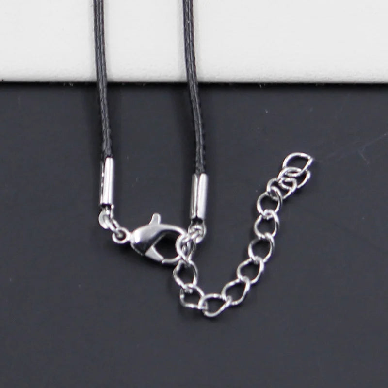 Fashion Anka Cross Necklace - Image 2