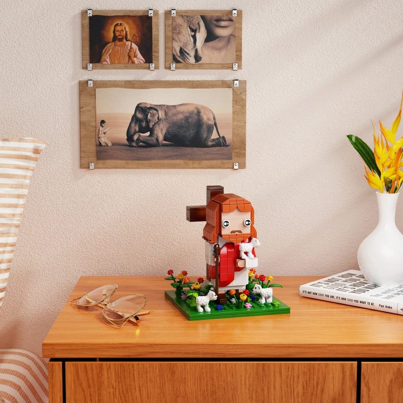 NEW Jesus Building Blocks Set – Crucifixion Faith-Based Model Toy (324 PCS) - Image 5